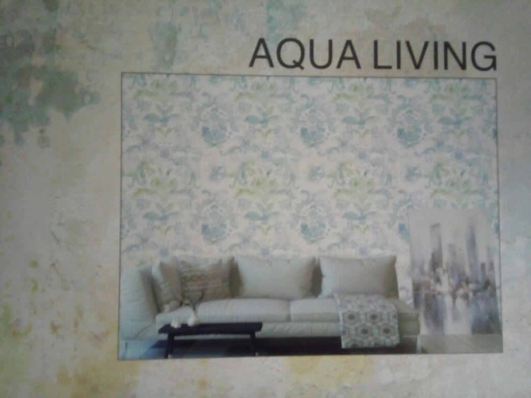 AQUA LIVING